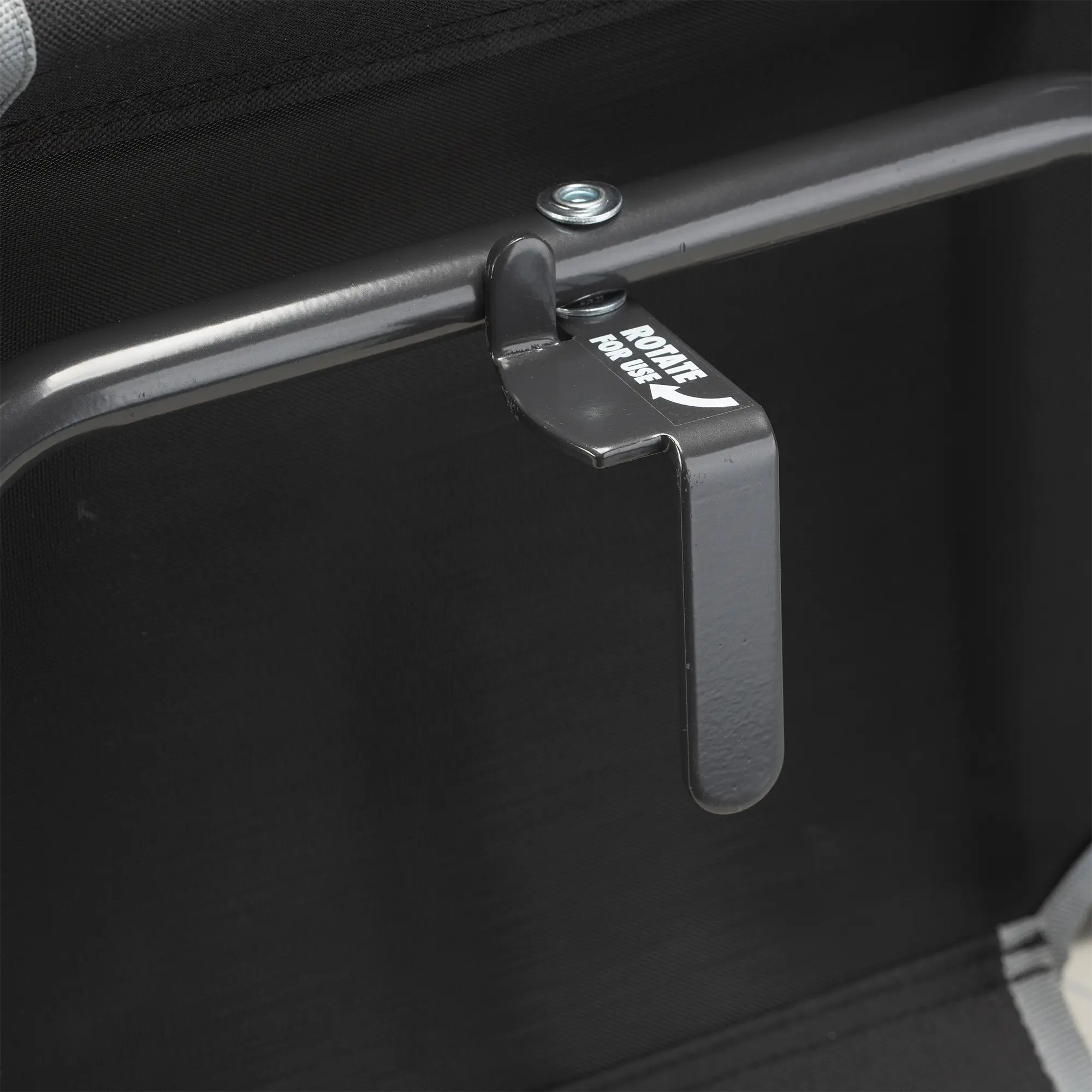 Big Comfort Stadium Chair™ with Armrests | SJCN | 8315 | C8315