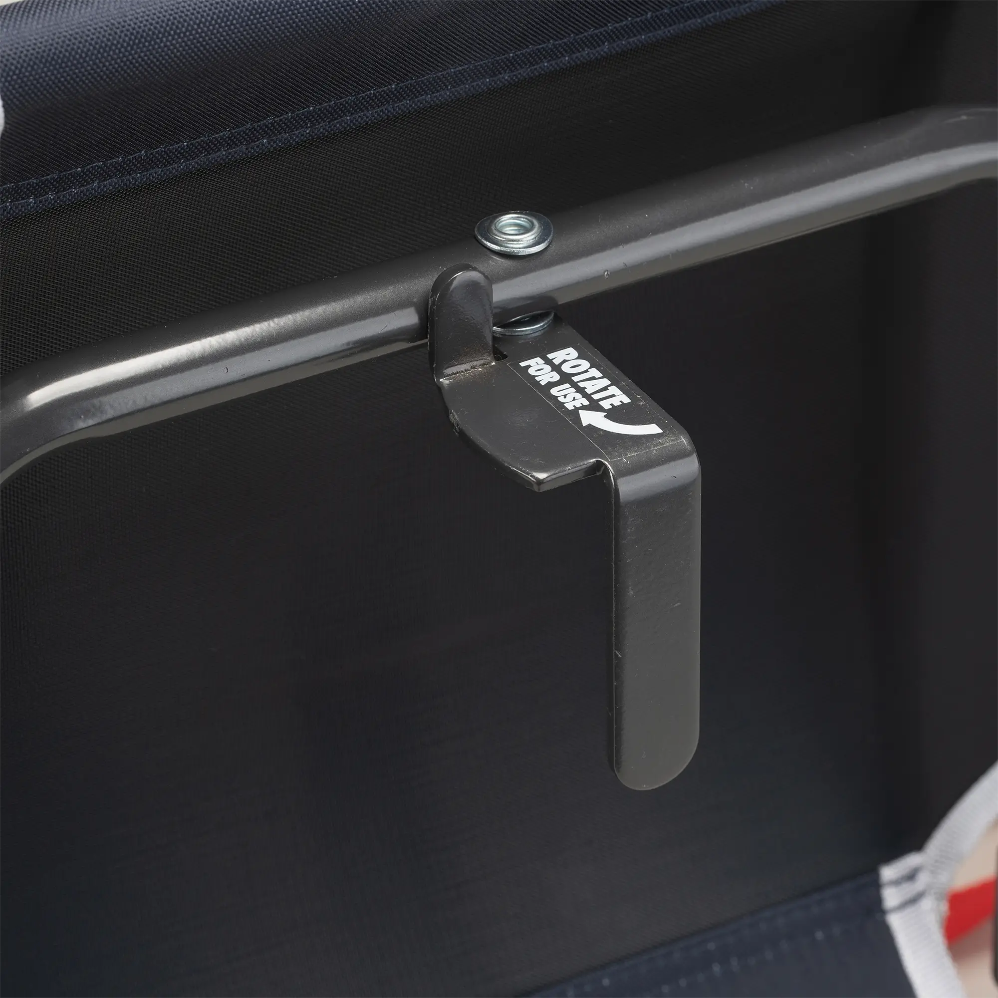 Big Comfort Stadium Chair™ with Armrests | SJCN | 8315 | C8315