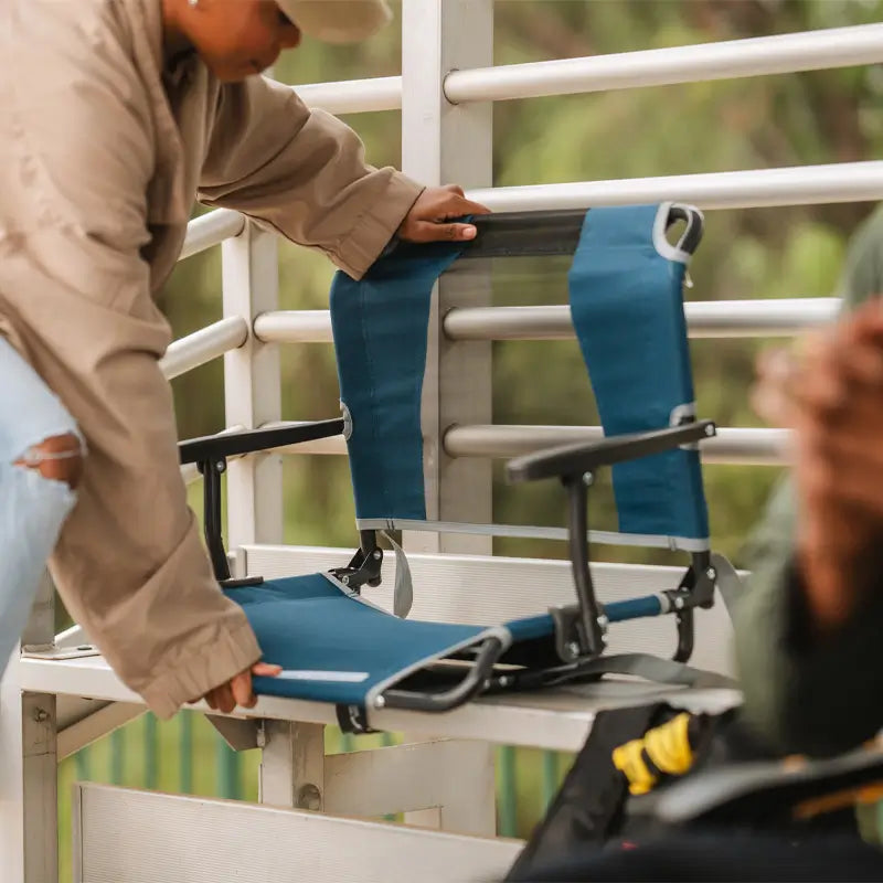 Big Comfort Stadium Chair™ with Armrests | SJCN | 8315 | C8315