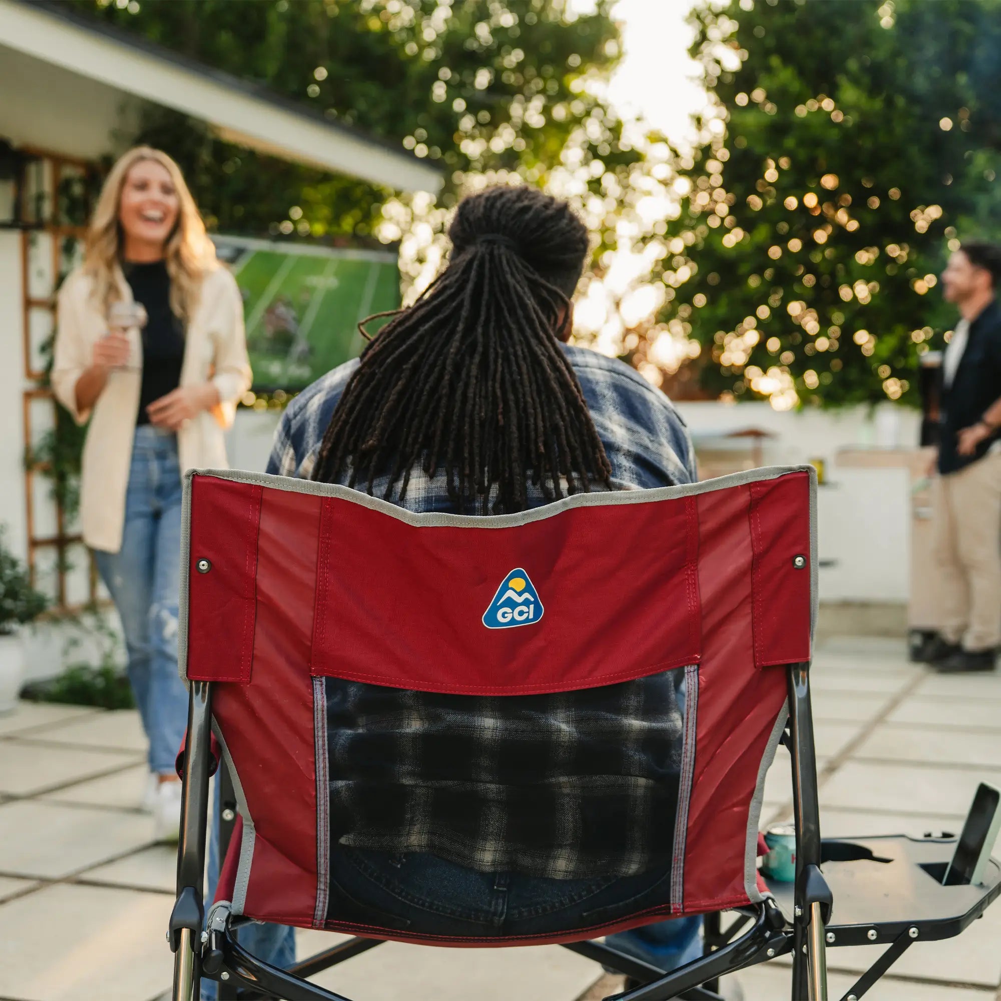 Freestyle Rocker XL™ with Side Table | 63V7