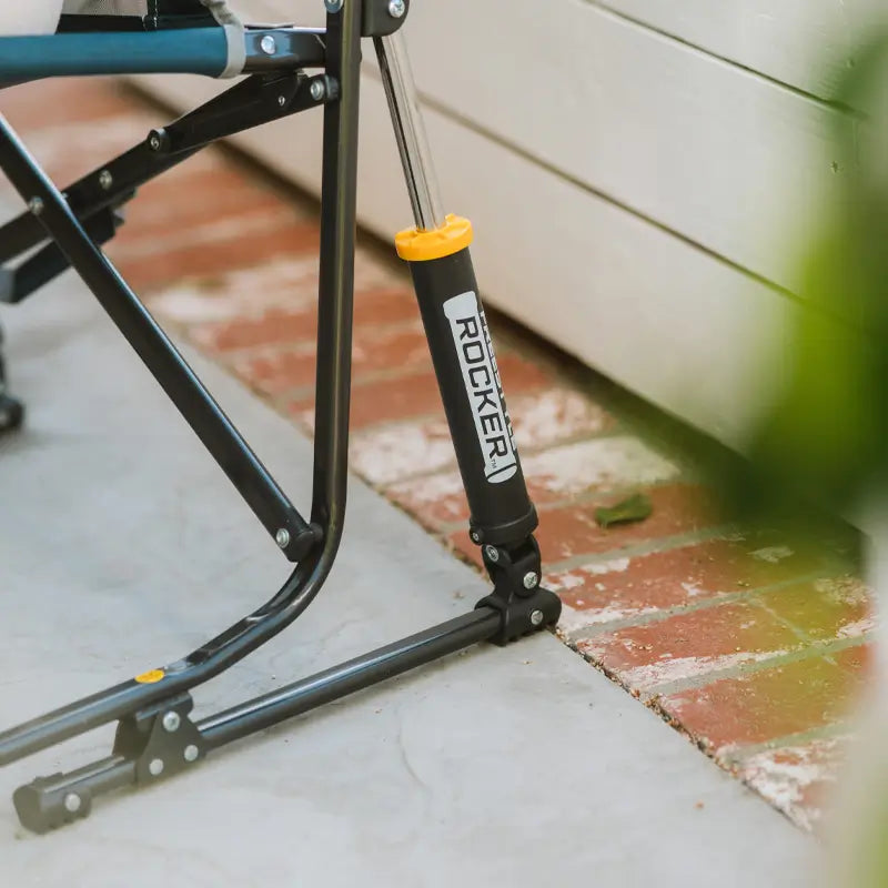 Freestyle Rocker™ with Side Table | ZWM8