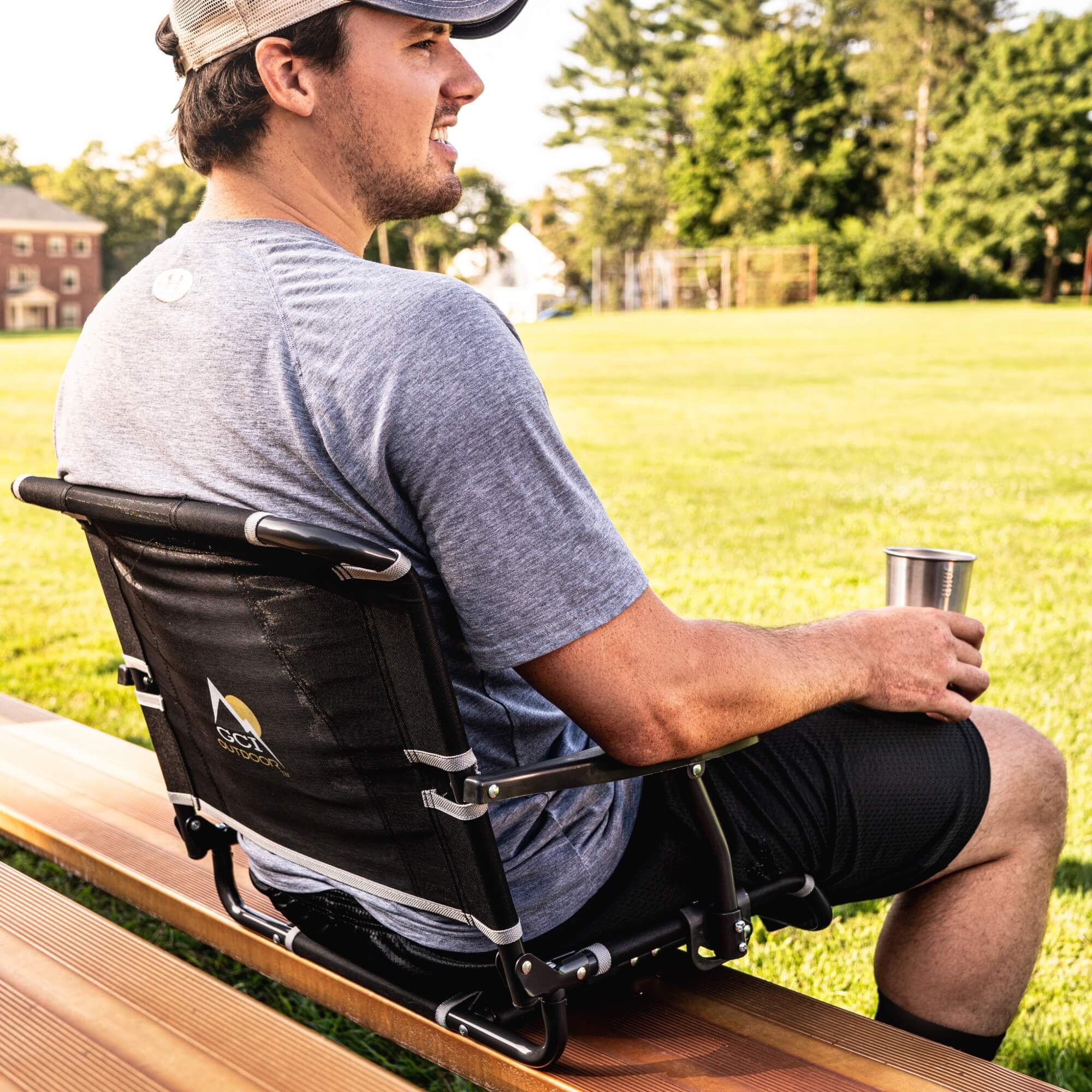 Big Comfort Stadium Chair™ with Armrests | SJCN | 8315 | C8315